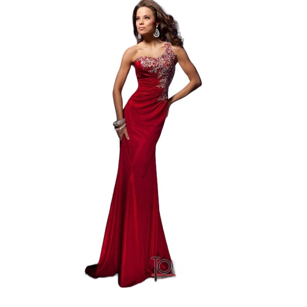 Tony Bowls Red One Shoulder Slim Jeweled Dress Gown Size 8 Fits like a 4